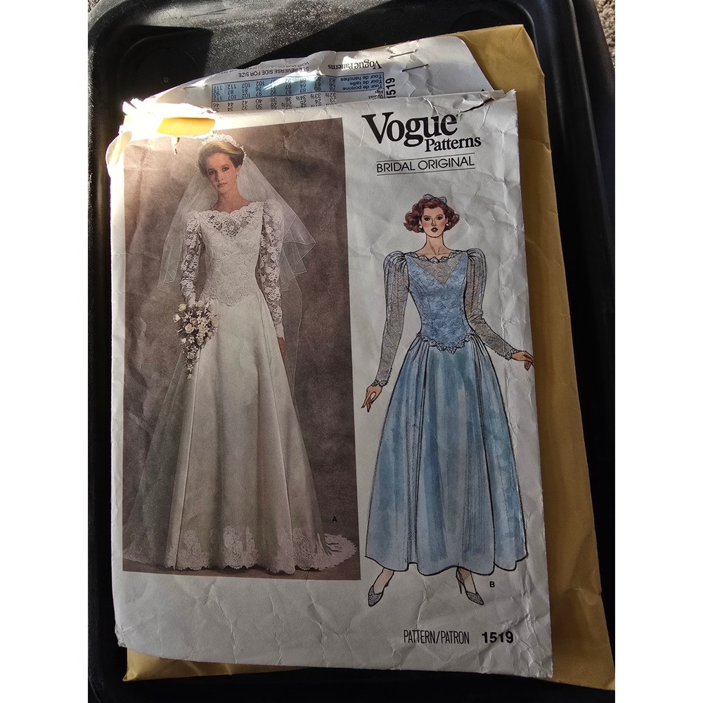 Vogue 1519 Bridal Original Gown Sewing Pattern Size 14 Misses Petite Dress Train